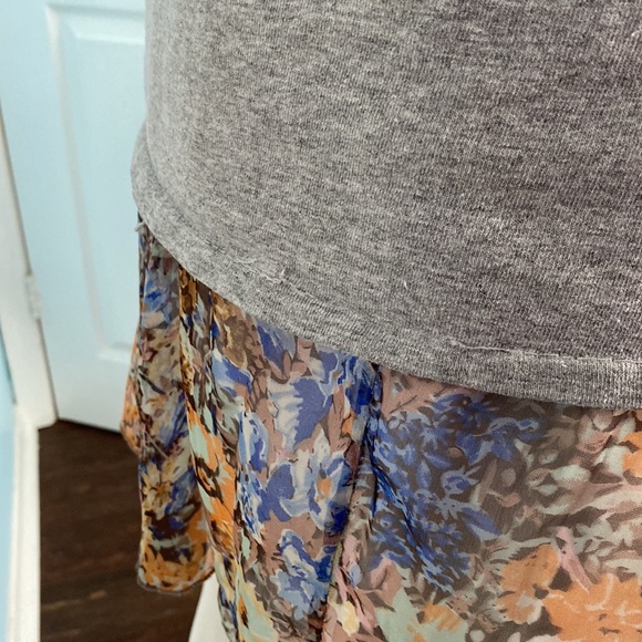 👕 Friends T-Shirt - Picture 3 of 5